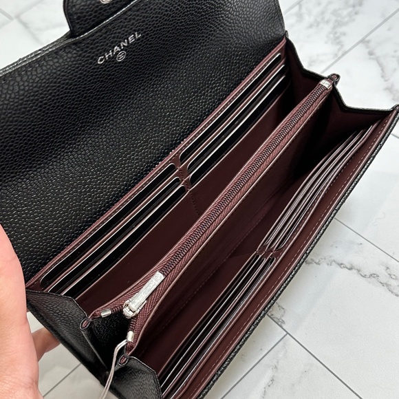 CHANEL Caviar Quilted Large Gusset Flap Wallet Black - Picture 5 of 15